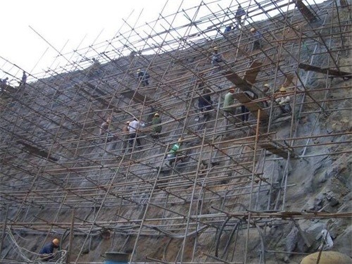 郊区公路桩基检测